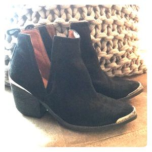 Jeffrey Campbell Cromwell Cutout Boot - Black